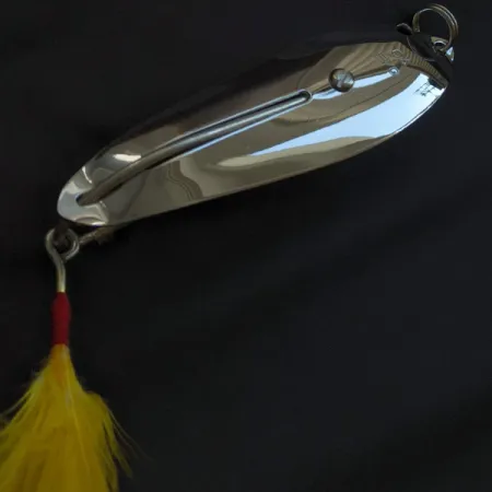 Crippled Alewive 9/0, 72g Cromo con Piume Gialle, Cucchiaino Ondulante #23148