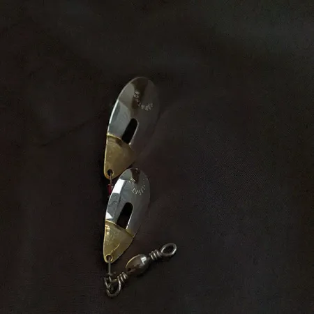 Marathon June-Bug, 8g nichel/rosso, Spinner Tandem #23202