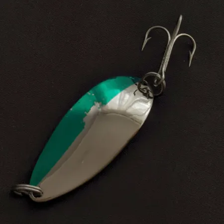 Seneca Little Cleo (Hula Girl), nichel/verde, 18g, ondulante #23402