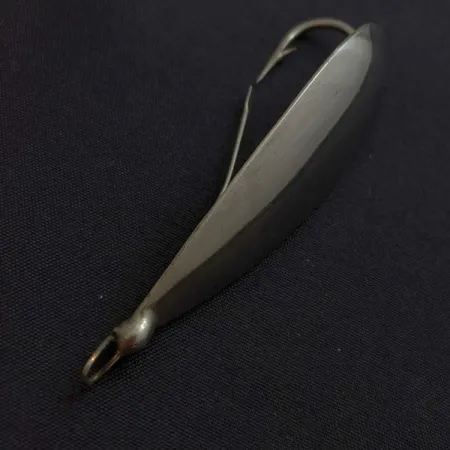 Johnson Silver Minnow Weedless, 12g Nickel, Cucchiaino Ondulante #24285