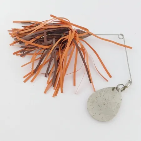 Bomber Bushwacker, 12g nichel/arancione, Spinnerbait #24340