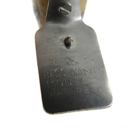 MirrOlure Bass-master model 25 Snodato, Natural, 8g, Paletta, #0390