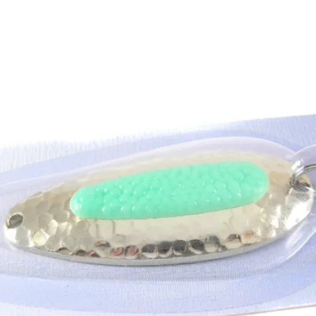 Blue Fox Pixee Ondulante, Verde / Oro, 24g, Uovo di Salmone, #1337