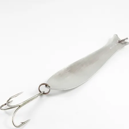 Hugger Spoon Ondulante, Nichel, 26g, Coda a intaglio, #2943