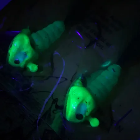 Apex Feather Flasher Jig, Chartreuse, 7g, Testa Stand-up, #5134