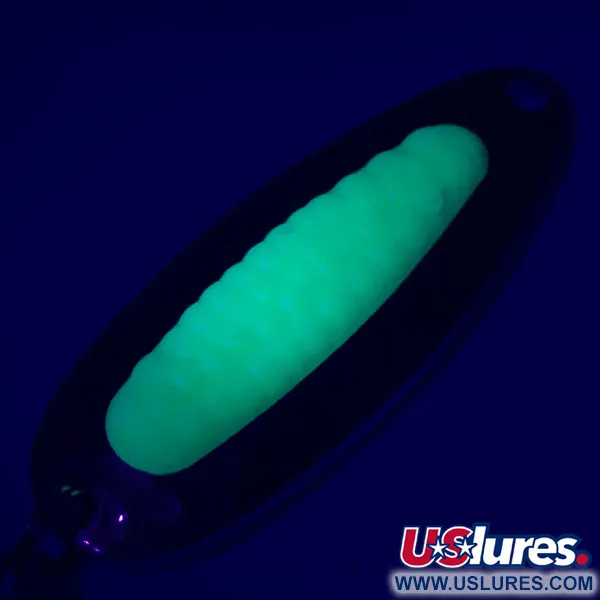 Blue Fox Pixee UV Ondulante, Nichel Martellato, 7g, Uovo Giallo, #5651