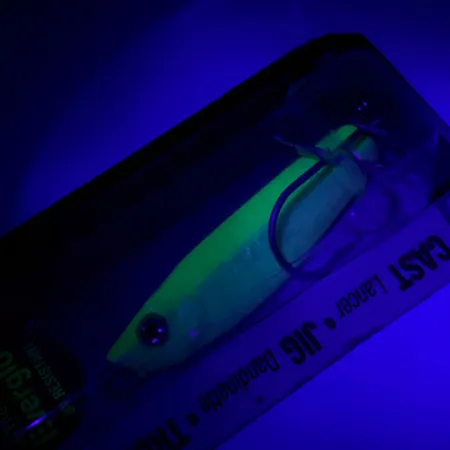 Luhr Jensen Crippled Herring Ondulante, Bianco/Verde UV Glow, 21g, #5921